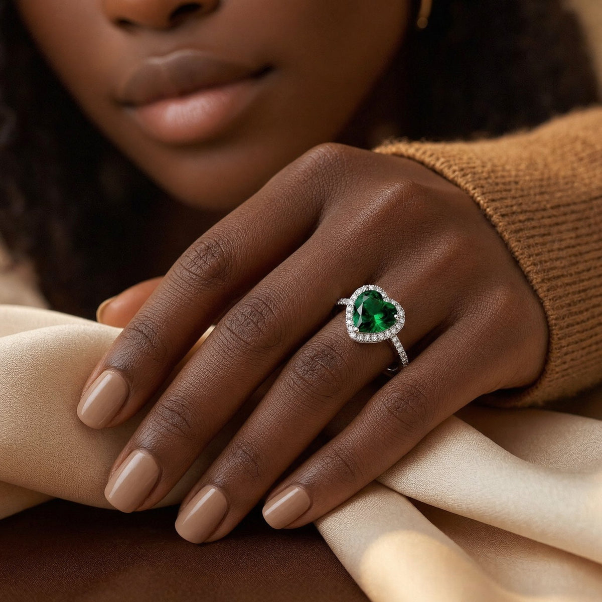 Silver Emerald Heart Halo Ring